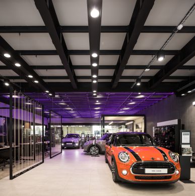 Carro Mini iluminado por produtos Tromilux